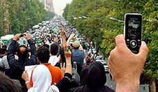  Reuters, Handy-Fotografen bei einer Demo in Teheran