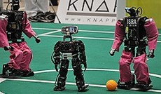  ORF.at/Nadja Igler, Roboter spielen Fuball