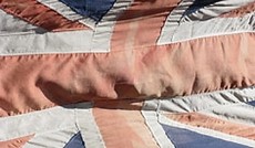 � Fotolia/Berchtesgaden, Ausgebleichte englische Flagge