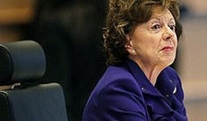  APA/EPA/Olivier Hoslet, Die fr Digitalwirtschaft und Kultur designierte niederlndische EU-Kommissarin Neelie Kroes im EU-Parlament.